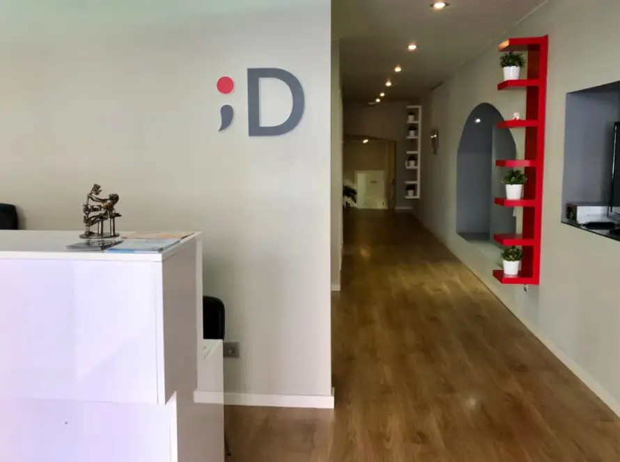 clínica dental en Molins de Rei